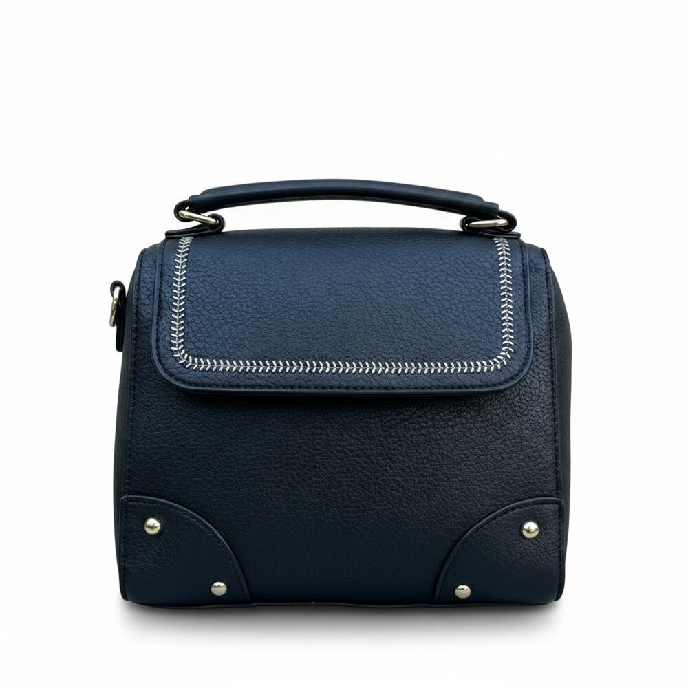 La Terre Boston Purse Black